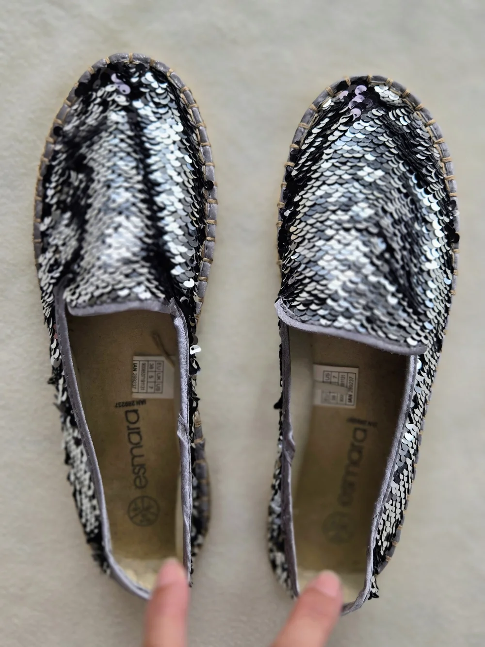 Esmara Reversible Sequin Espadrille-Style Flats – Silver/Black – Size 38 (US 7)